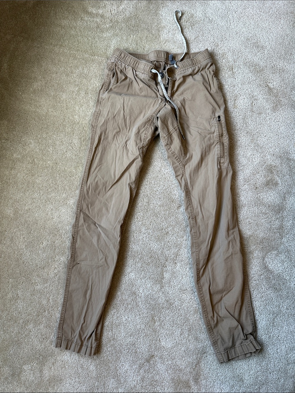 Vuori Men's Casual Drawstring Jogger Pants - Sesame